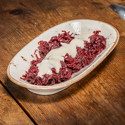 Rote Rüben Pfanne mit Knoblauch Yogurt